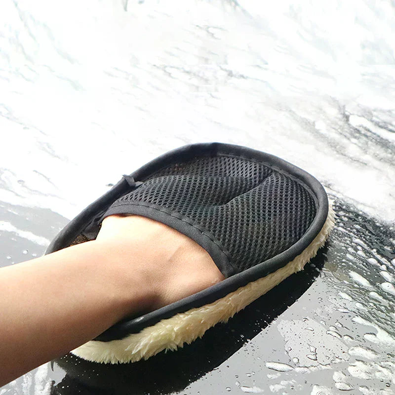 Microfiber Car Wash Mitt – Scratch-Free Polishing Glove