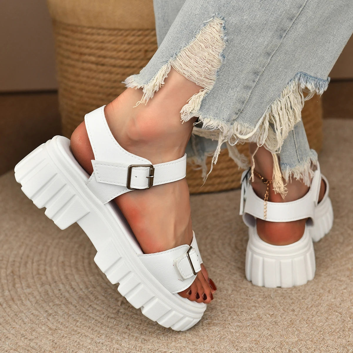 Women Elegant Sandals Outdoor Designer Shoes 2025 Summer Casual Zpaxo