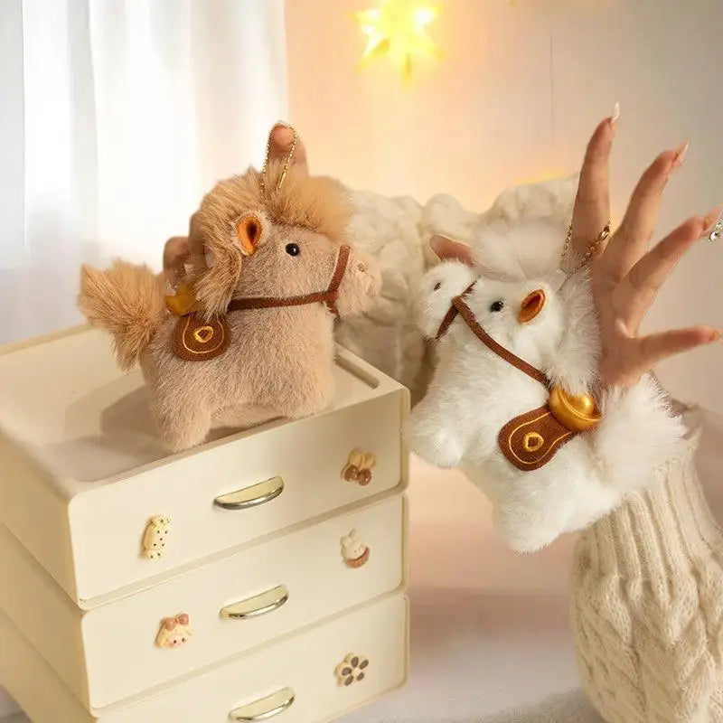 Women's Plush Horse Keychain Bag Car Pendant Jewelry Year Decoration Zpaxo