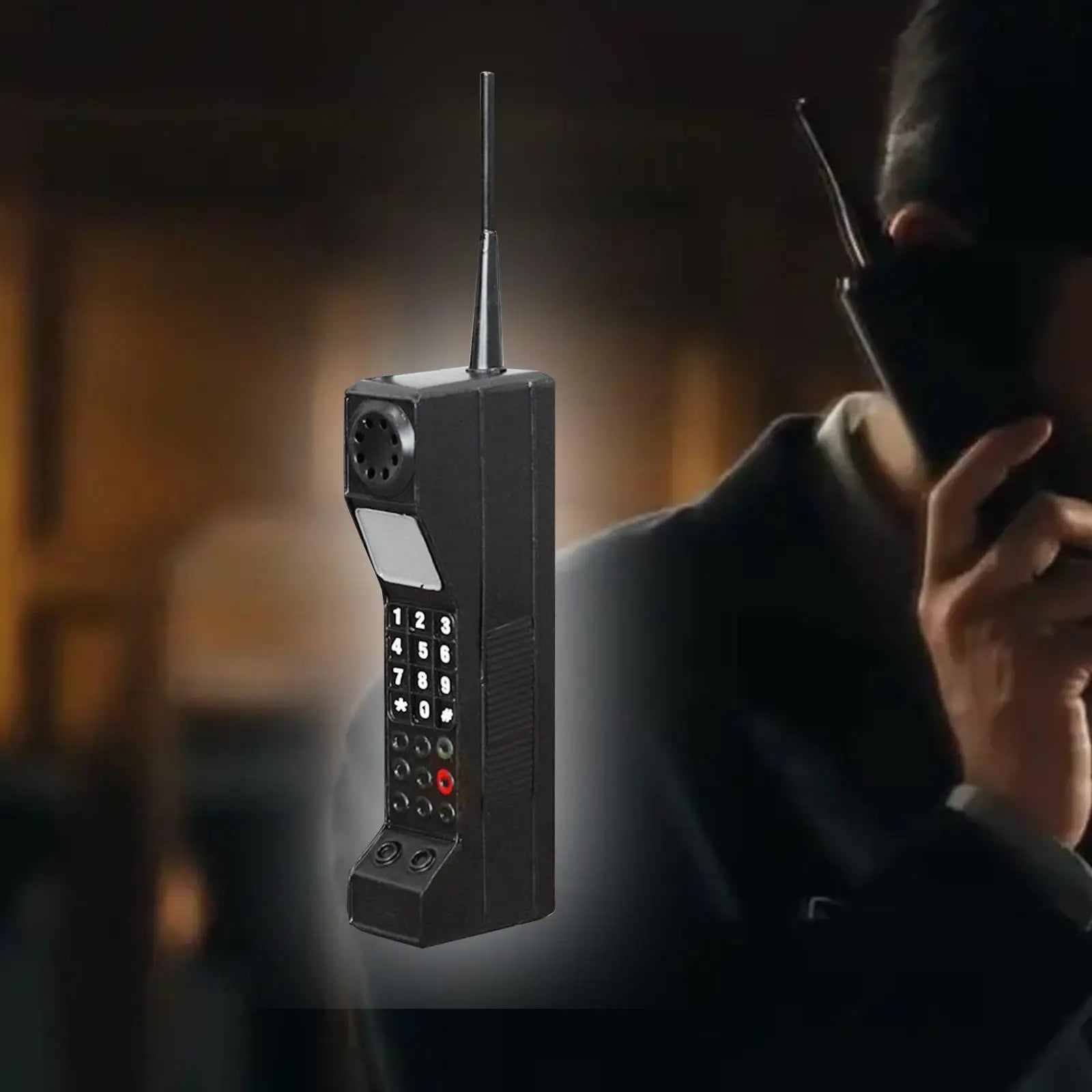 Vintage Style Brick Phone Decor 80S 90S Old Fashioned Cellular Phone Model for Halloween Party Desktop Living Room Stage Zpaxo