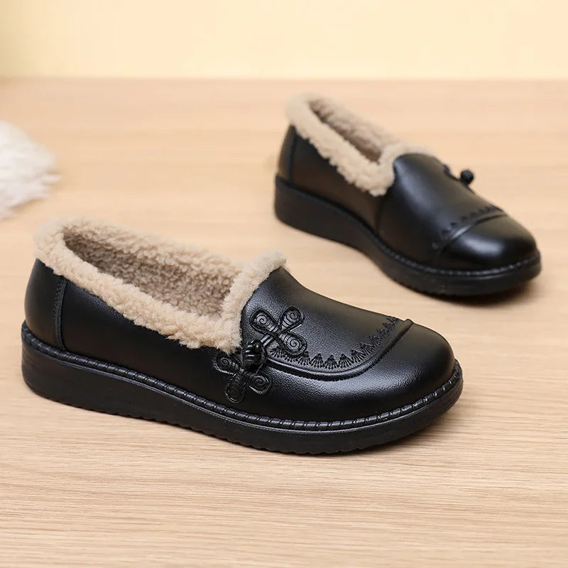Black Leather Winter Loafers Women Plush Lining Chinese Knot Zpaxo