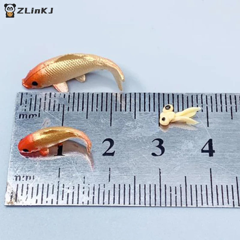 ▶5Pcs Dollhouse Miniature Model Fish Carp Simulation Animals For Kids Toys DIY Decorative Goldfish Figurines Home Decor Ornament Zpaxo