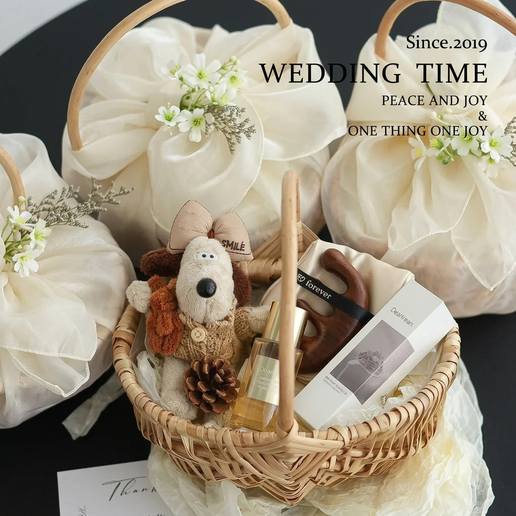 Rattan Woven Floral Gift Basket – Wedding, Christmas & Events