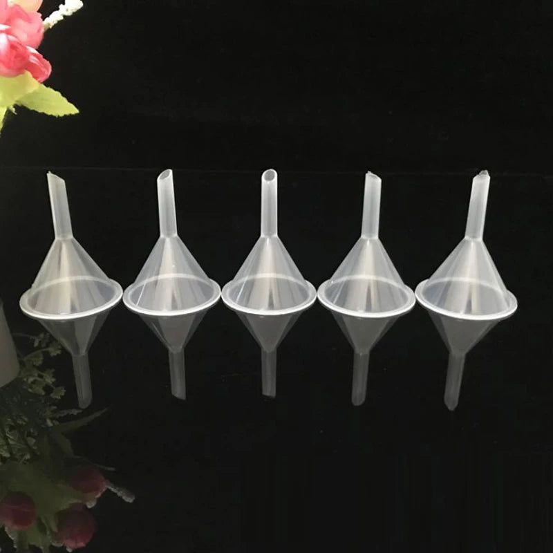 Mini Plastic Funnel Small Mouth Liquid Oil Funnels 39x31mm Laboratory