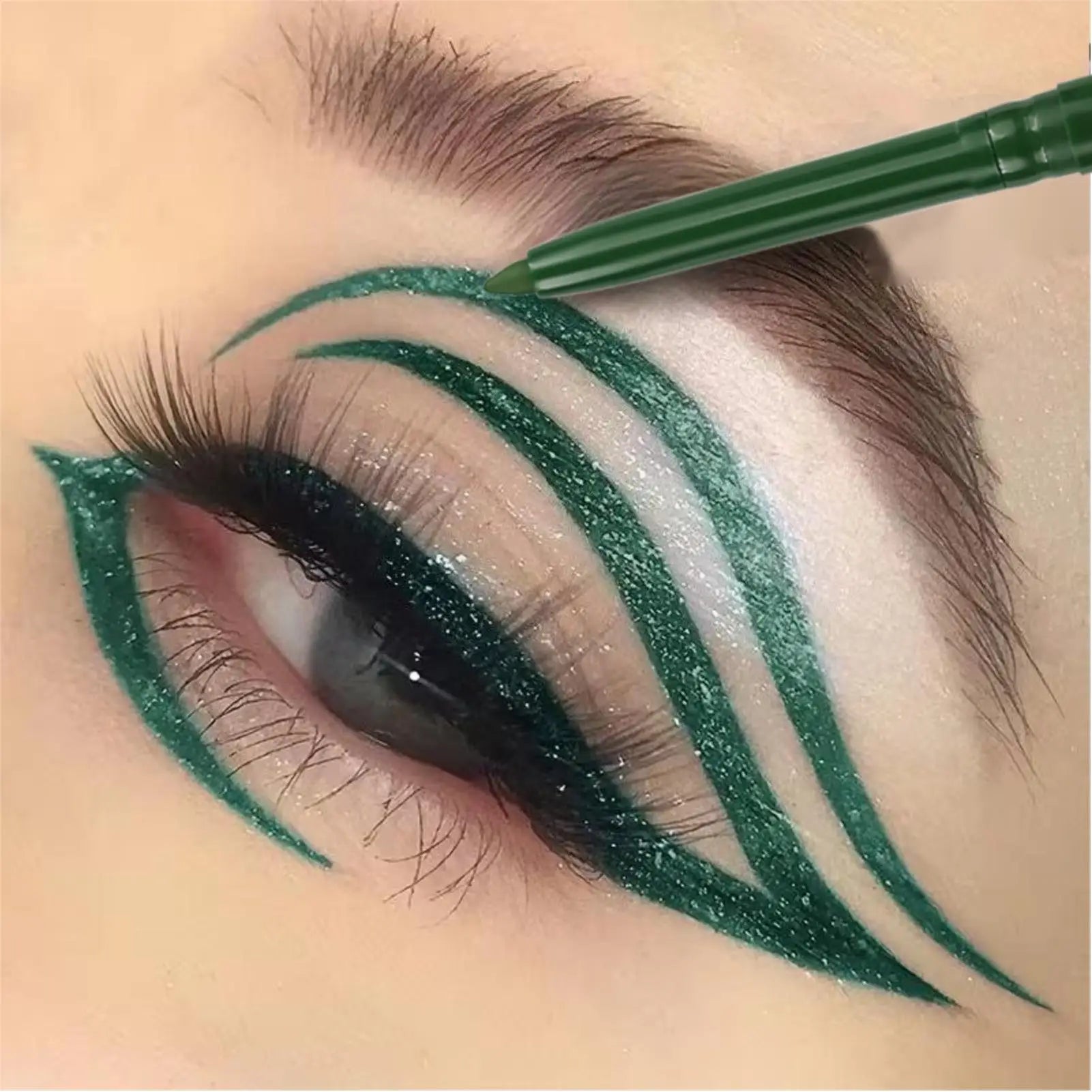 1PC Smooth Eyeliner, Easy to Use, Green, Waterproof, Suitable for Beginners,Easily Create Festive Holiday Eye Makeup Zpaxo
