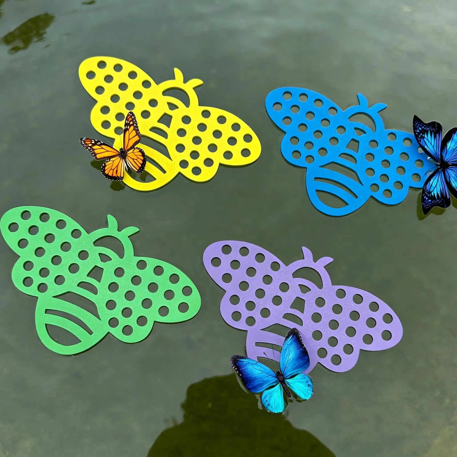 4-Pack Floating Bee Island Waterer – Anti-Drowning Bee Drinker Bee Waterer Station Zpaxo