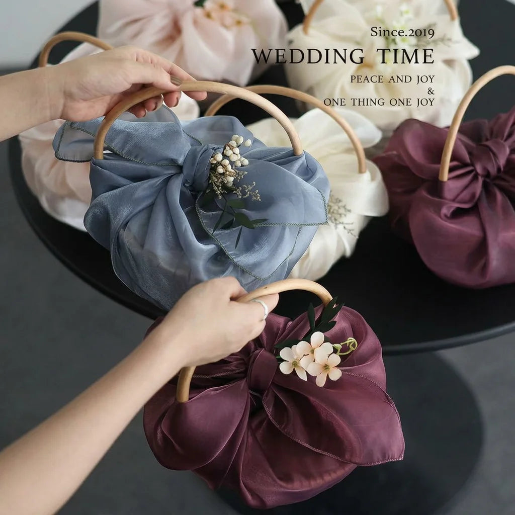 Rattan Woven Floral Gift Basket – Wedding, Christmas & Events