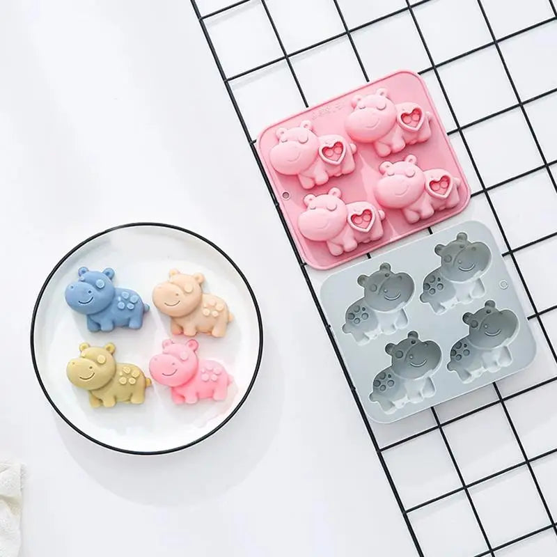 Flexible Silicone Hippo Mold Four Cavity Heart Tray Homemade Zpaxo