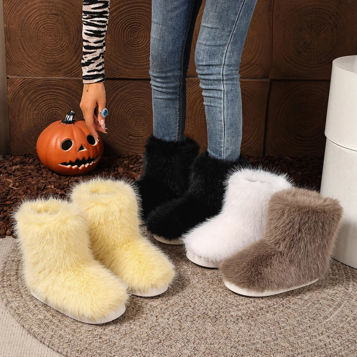 Women Snow Boots 2025 New Plush Warm Platform Shoes Fashion Big Size Shoes Women Outdoor Luxury Furry Faux Fox Fur Boots Woman Zpaxo