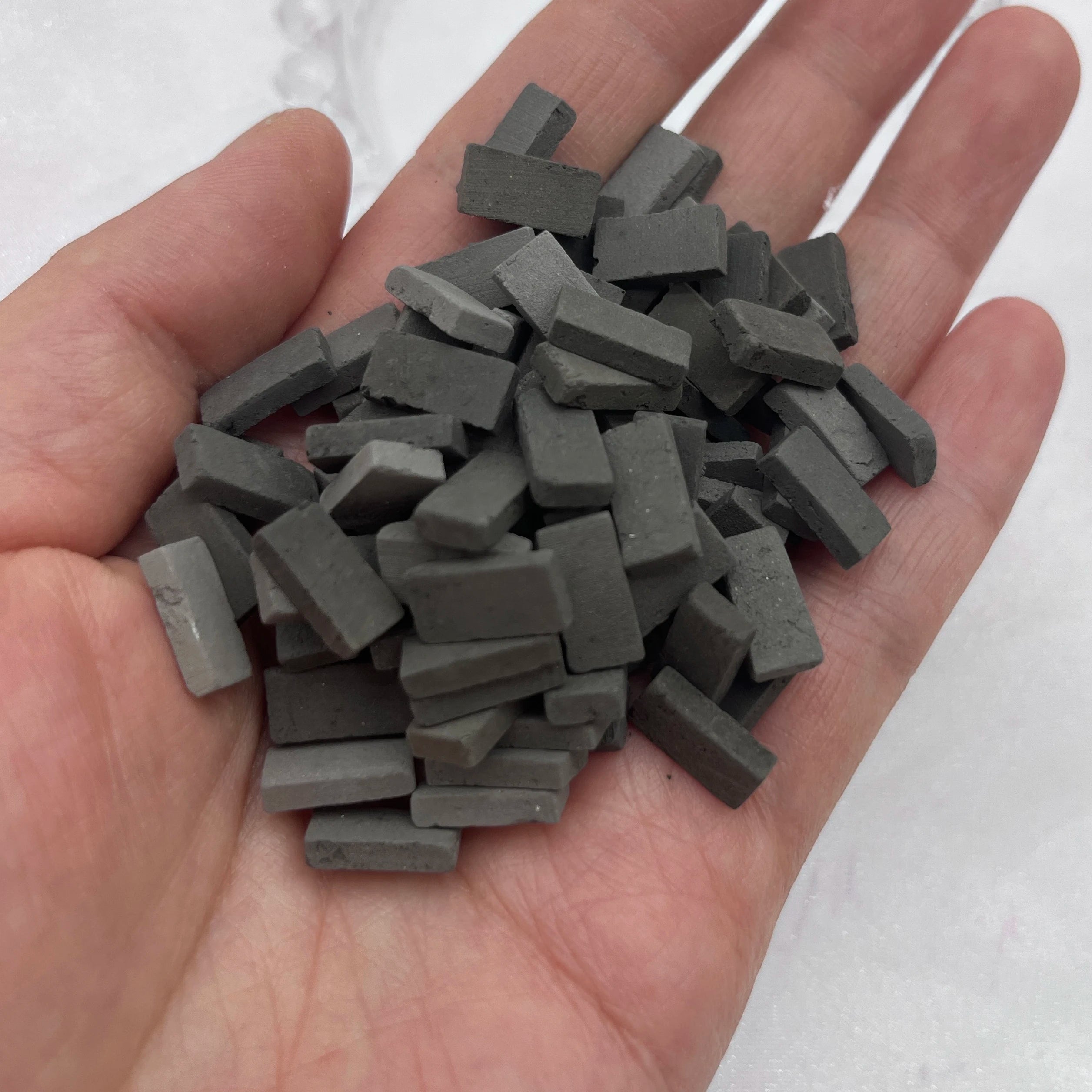 1:35 Scale Mini Bricks 150/200pc – Miniature Dollhouse & Diorama Miniature Scale Bricks Zpaxo