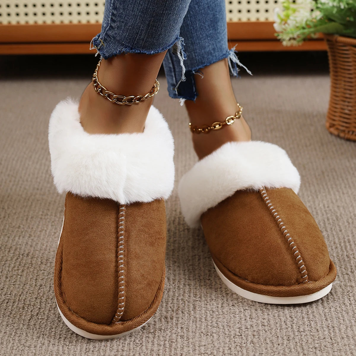 2025 New Women Slippers Lightweight Casual Indoor Slides Female Thicken Plush Home Shoes Woman Closed Toe Warm Cotton Slippers Zpaxo