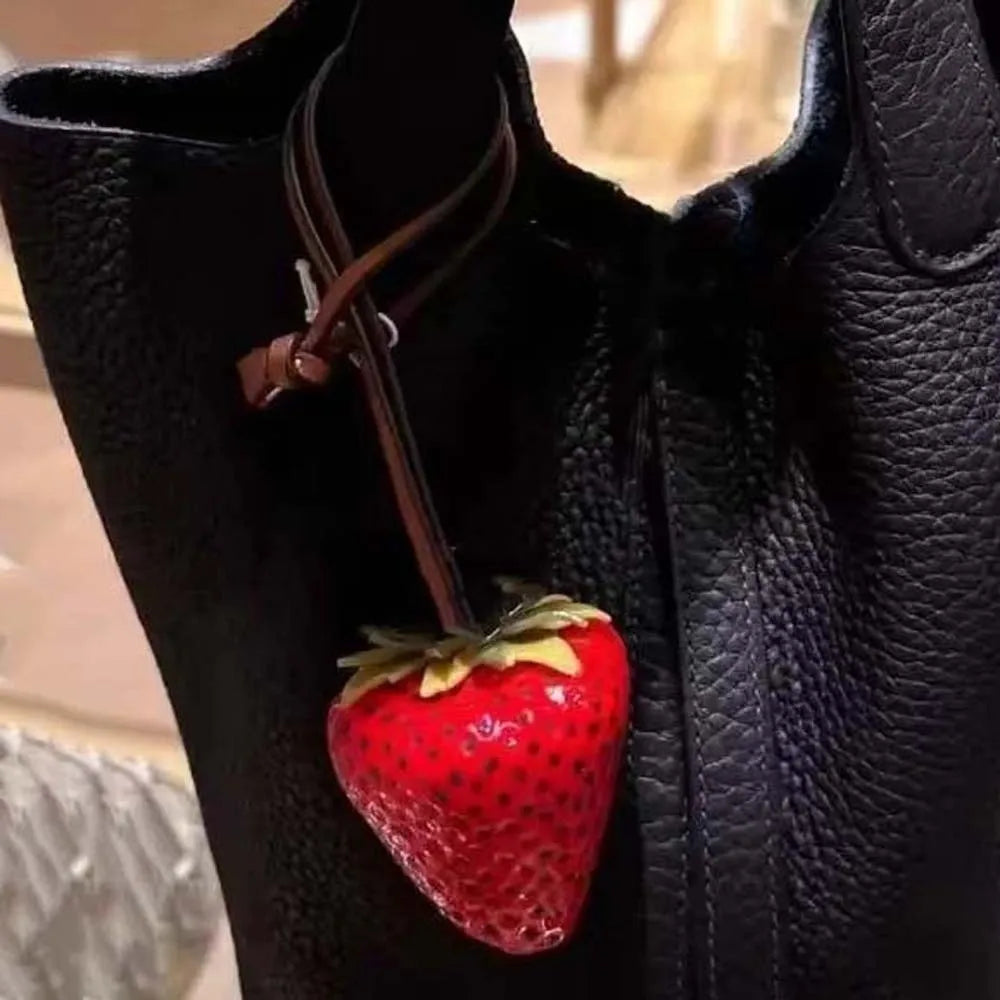 Funny Waterproof Strawberry Key Ring Elegant Alloy Versatile Bag Zpaxo