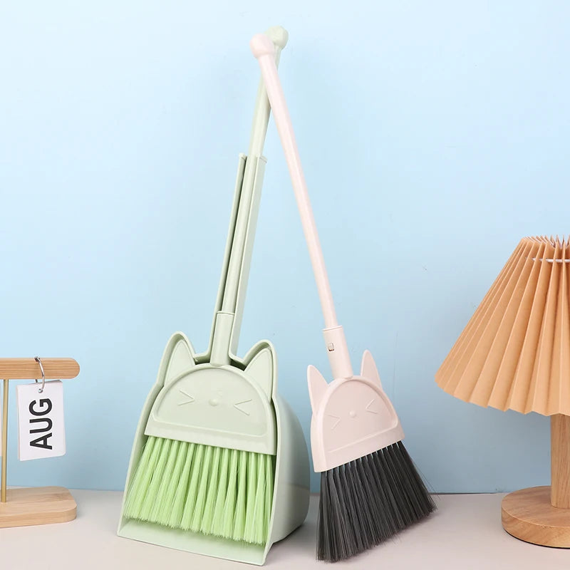 Cartoon-Style Toddler Broom Dustpan, Flexible Bristles Kids Playset, Pretend Play Indoor Outdoor Sweeping Kit Zpaxo