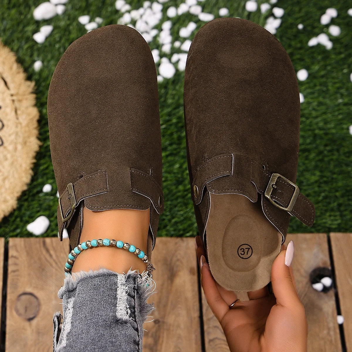 Women Slippers Rubber Outdoor Spring Autumn Sandals Slides Women Soft Toe Flat Bottom Slippers Slip-On Fashionable Shoes Women Zpaxo Brown 43