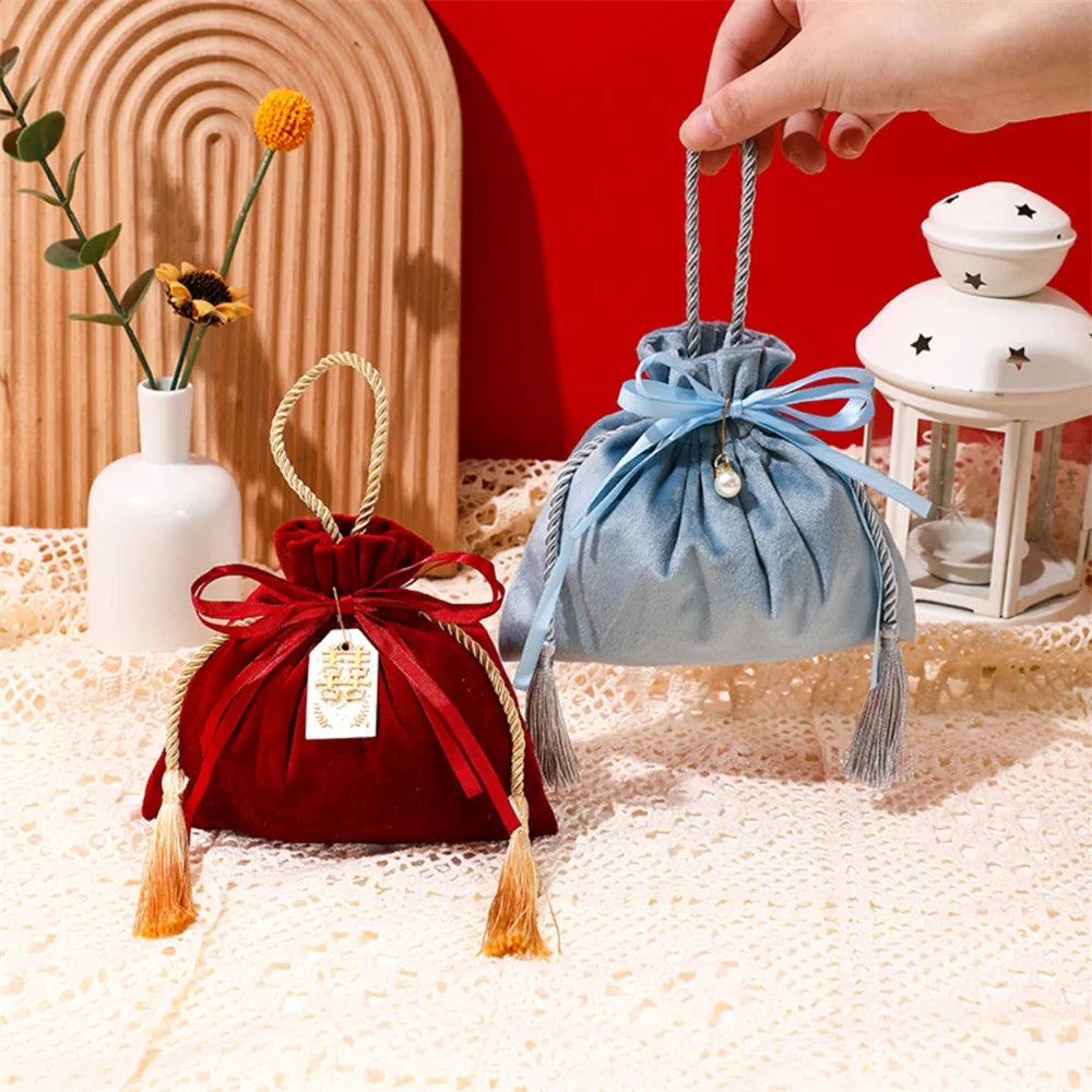 Velvet Drawstring Gift Bag – Wedding Party Candy Favour Pouch