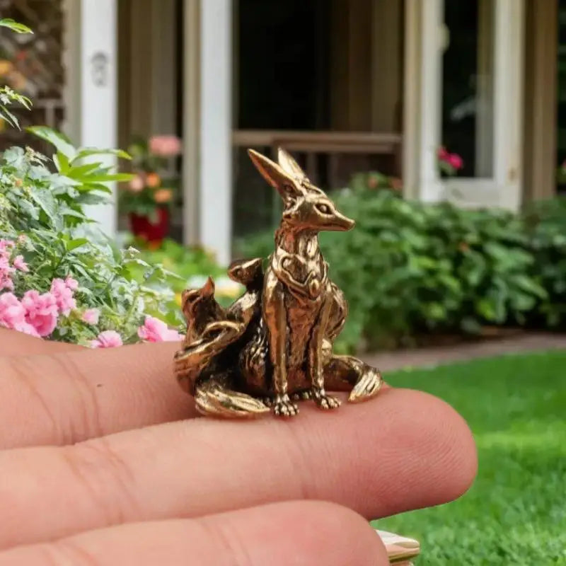 Copper Miniature Nine-tailed Fox Sculpture Brass Desk Accessory Zpaxo