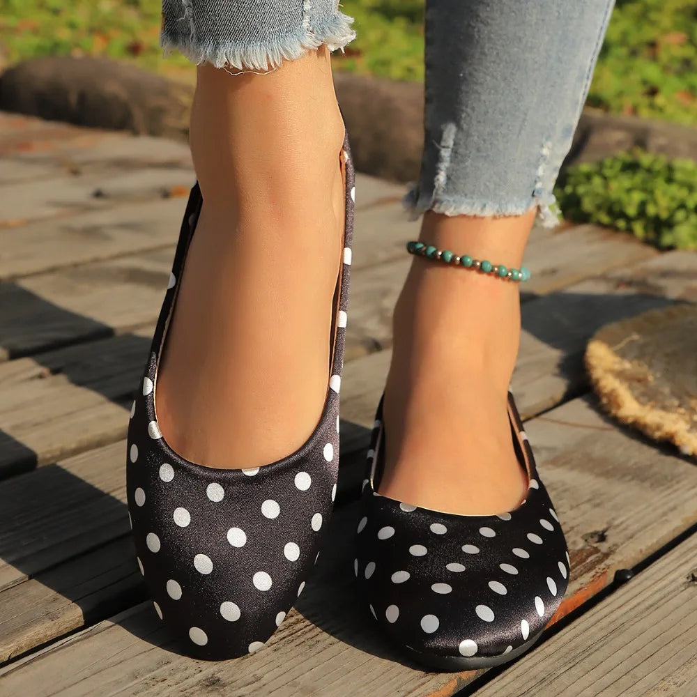 Women's Polka Dot Ballet Flats Slip Round Toe Casual Shoes