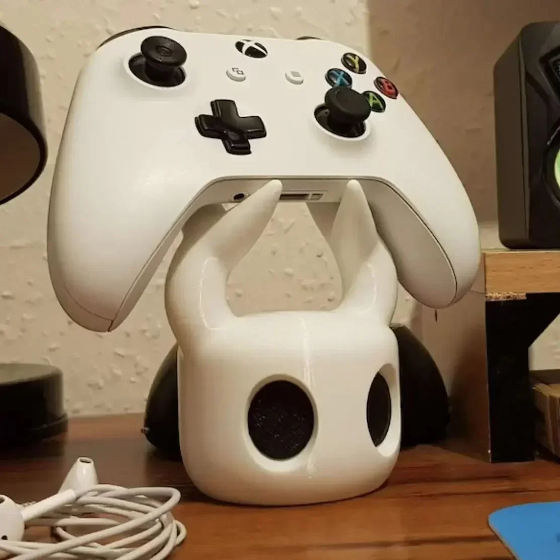Hollow Knight Controller Stand – PS4, PS5 & Switch