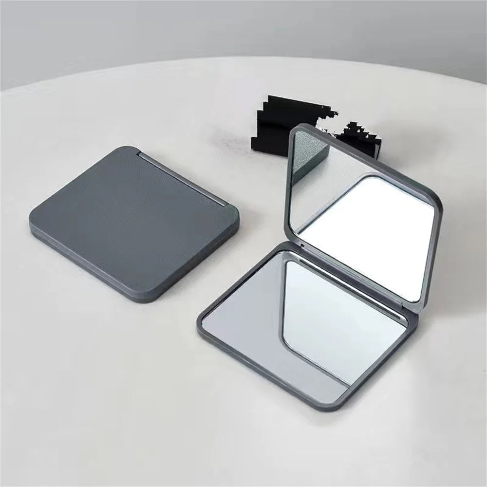 Double-Sided Folding Compact Mirror – Portable Pocket Mirror