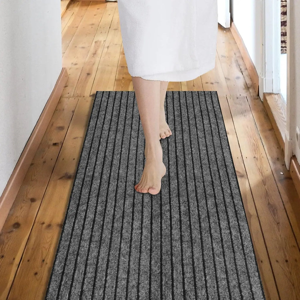 Modern Minimalist Square Floor Mat – Non-Slip & Machine Washable