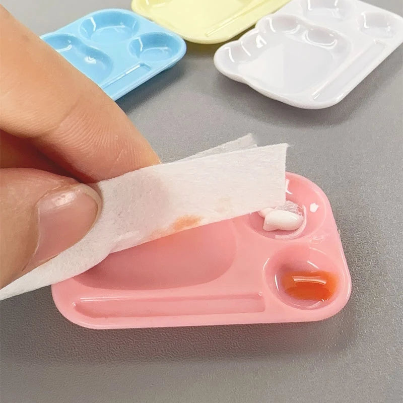 Mini Nail Art Mixing Palette – Reusable Gel Polish & Acrylic Tray