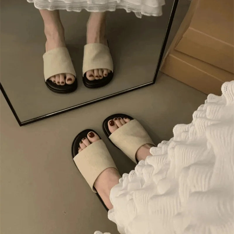 Summer New Casual All-match Flat Slippers Women's Fashionable High-end Outdoor Simple Trendy Sandals Zpaxo
