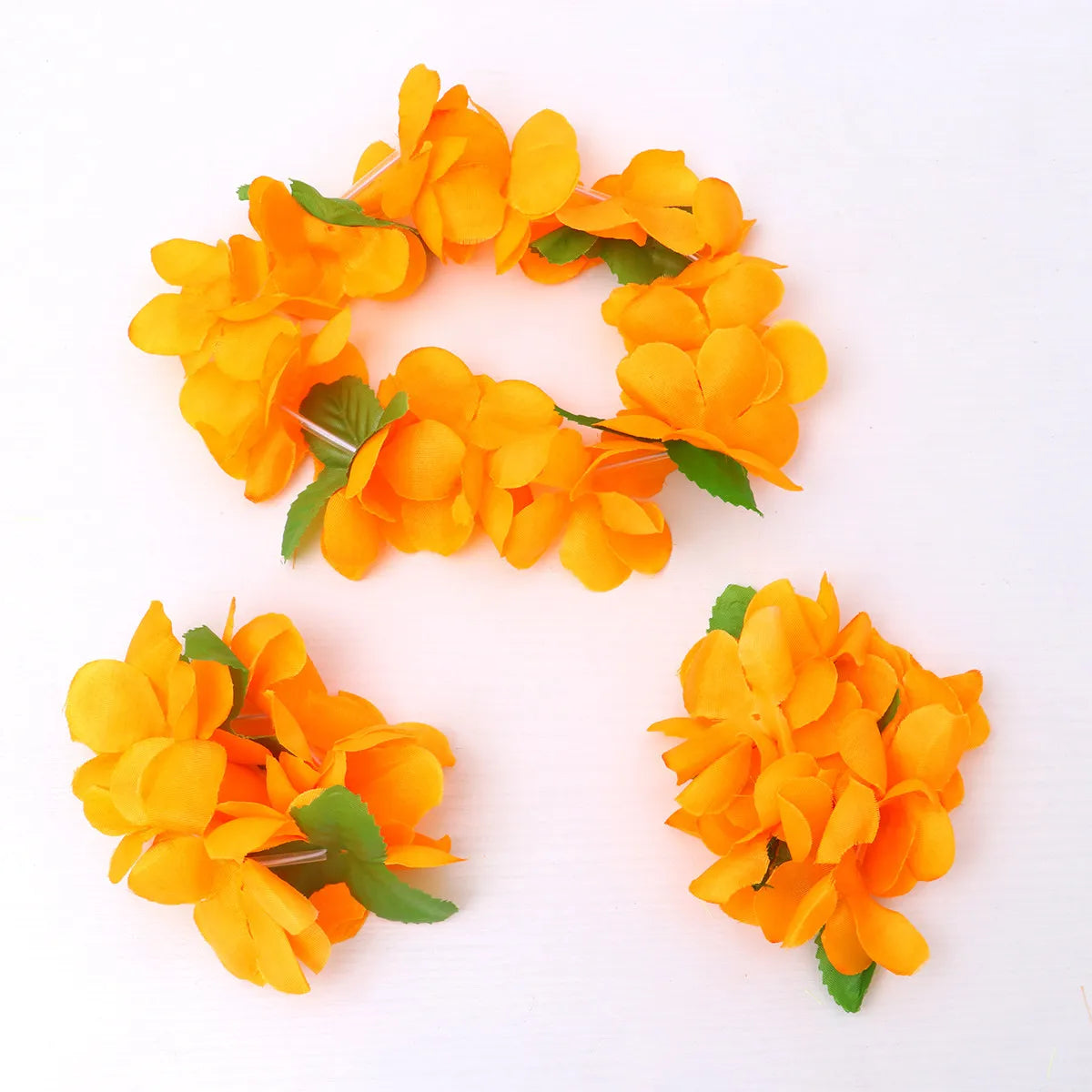 1Set Hawaiian Garland Set Includes Floral Wreath Necklace Bracelets Exquisite Handmade Delicate Flowers Tropical Party Accessory Zpaxo
