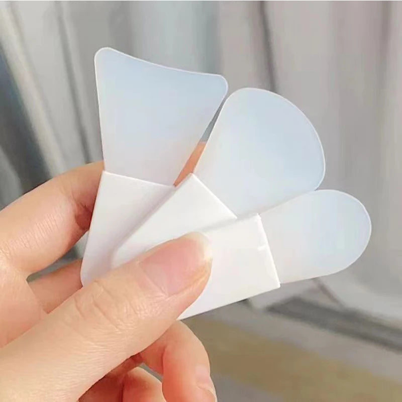 Mini silicone facial mask brush, soft head, short style, application type makeup brush, facial beauty tool Zpaxo style d-3pcs