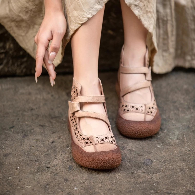 2025 Summer Retro Handmade Lightweight Women Shoes Soft Bottom Mom
