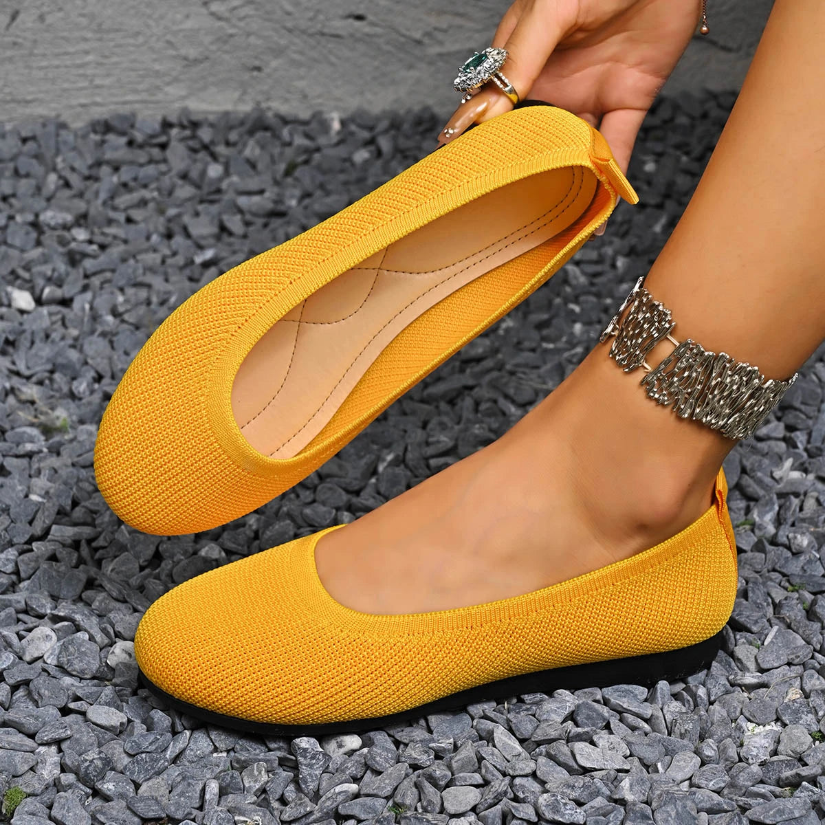 Spring Women Flats Shoes Round Toe Plus Size Light Shoes Knitting Sock Sneakers Breathable Slip on Shoes Female Zapatos De Mujer Zpaxo