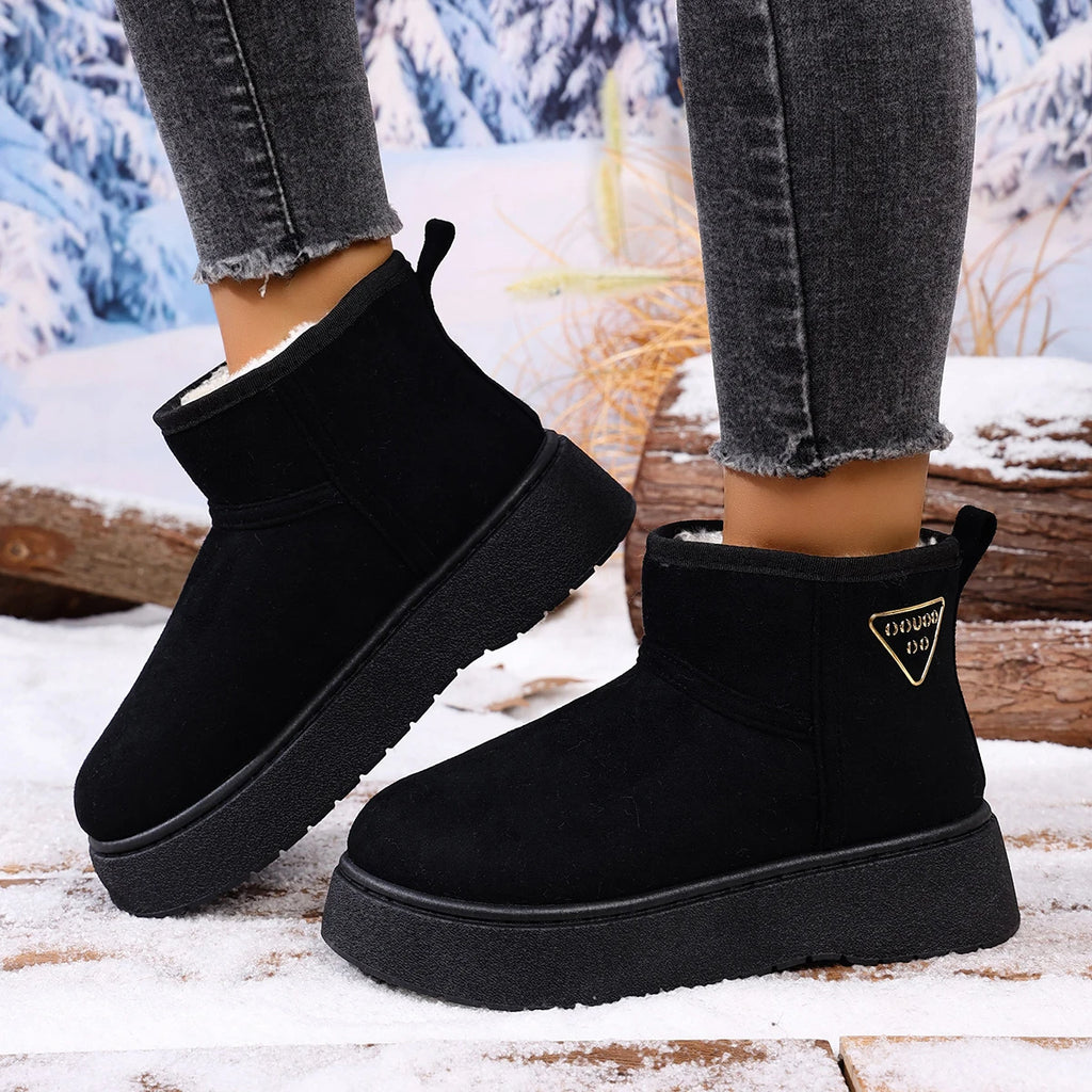 Women Ankle Boots 2025 New Warm Short Tube Bread Cotton Shoes Women Winter Thick Bottomed Lined Large Size Snow Boots Women Zpaxo
