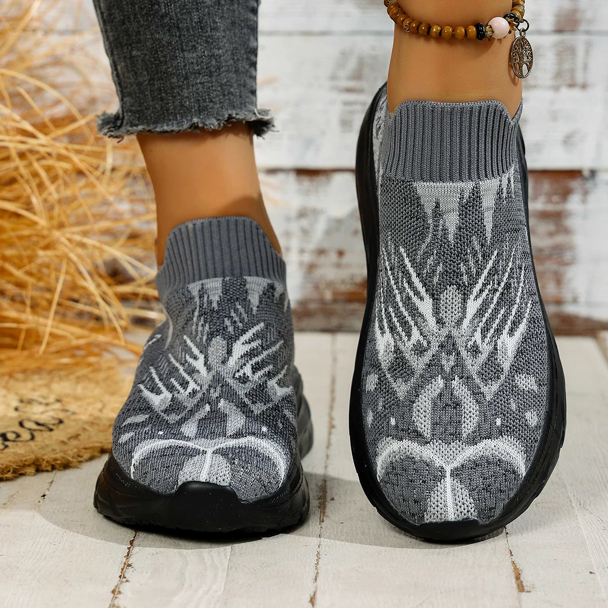 Women Sneakers Spring Casual Knitted Mesh Shoes for Women Breathable Casual Shoes Fashion Comfortable Slip-On Sneakers Women Zpaxo black 43