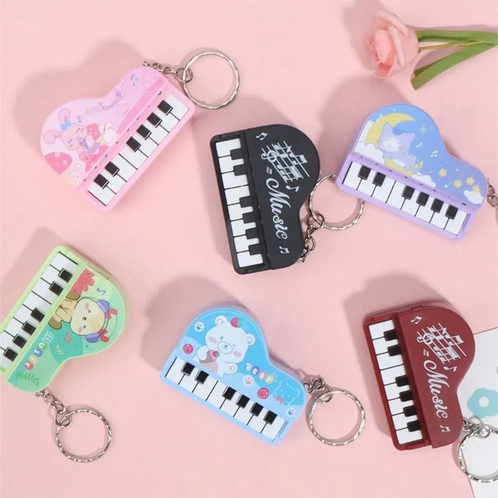Solid Color Mini Electronic Piano Keychain Bear Rabbit Mini Piano Key Pendant Animals Audible Musical Instrument Piano Keyring Zpaxo