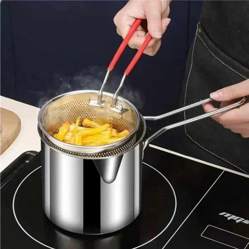 stainless steel fryer with French fries and chicken wings, household small oil pot with filter screen, Tianfu Luo pot Zpaxo