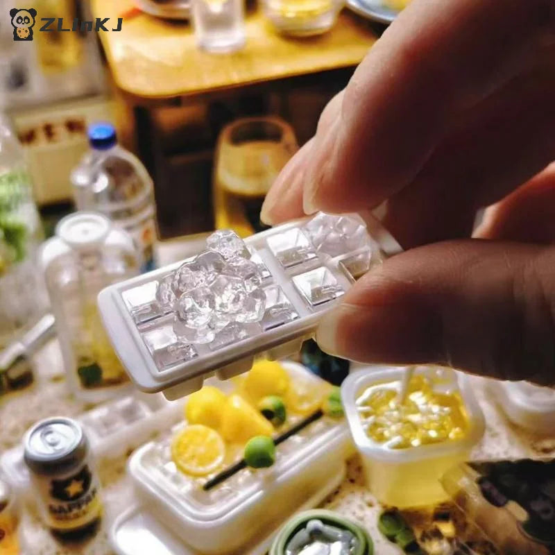 Miniature Dollhouse Food Ice Scoop Cube Storage Box Model Toys Doll Zpaxo