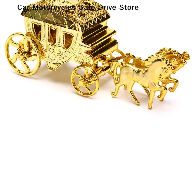 MCreative European Royal Carriage Exquisite Candy Chocolate Storage