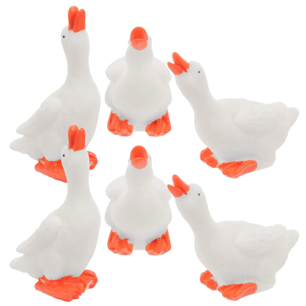 Premium Resin Goose Figurines Vivid Cartoon Small Animal Decor