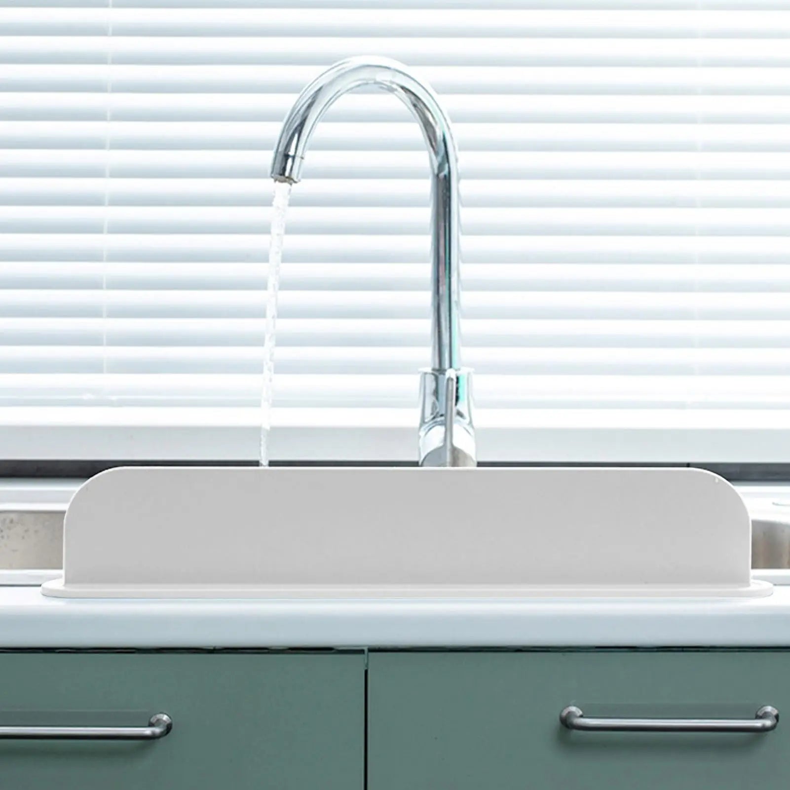 Silicone Sink Baffle Kitchen Splash Guard Household Non Slip Water