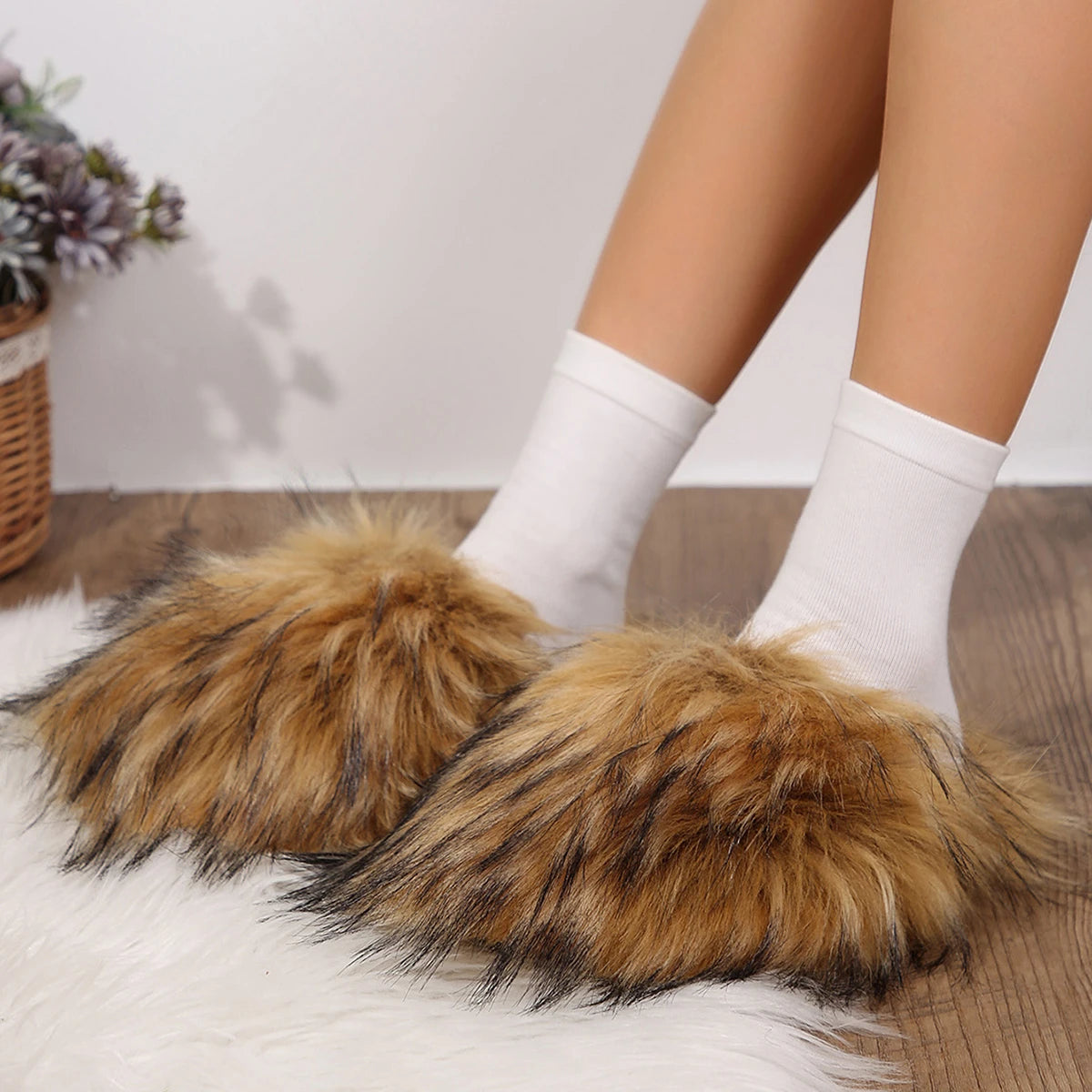 Fashion Warm Slippers Luxury Women Open Toe Raccoon Fur Slides Woman Zpaxo