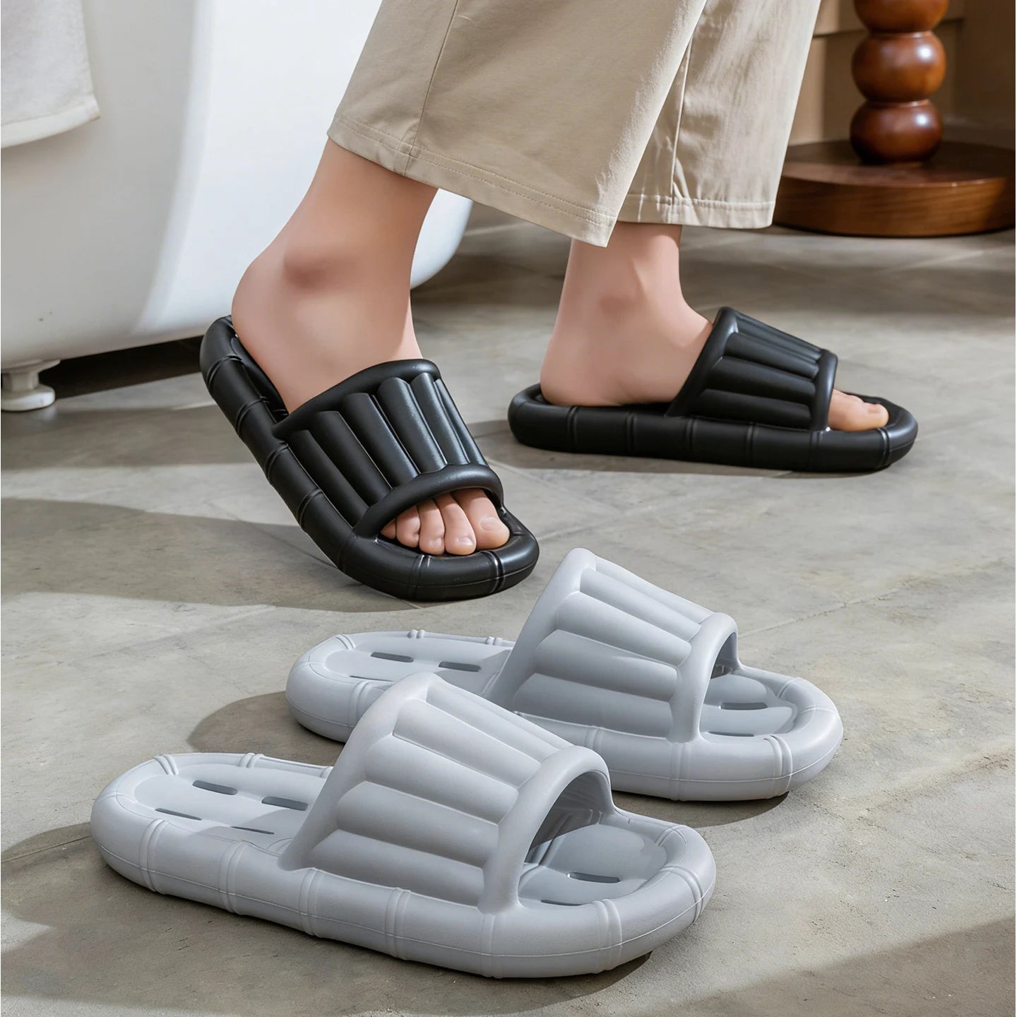 Men's Non-slip Bathroom Slippers Quick Drying Water Draining Shower