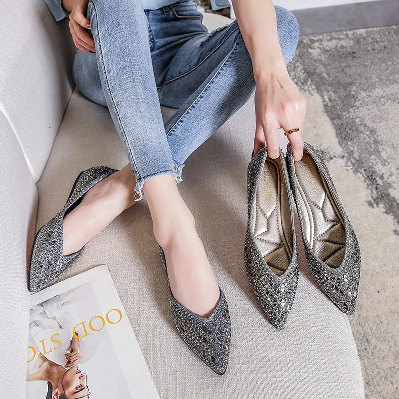 Diamond Flat Shoes for Women's Spring Autumn 2025 New Style Fashion Flat Bottom Scoop Shoes Large Size 41 42 43 Luxury Shoes Zpaxo