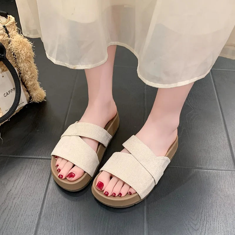 Fashionable Women's Summer Retro Wear-resistant Soft Sole Thick Heel Zpaxo