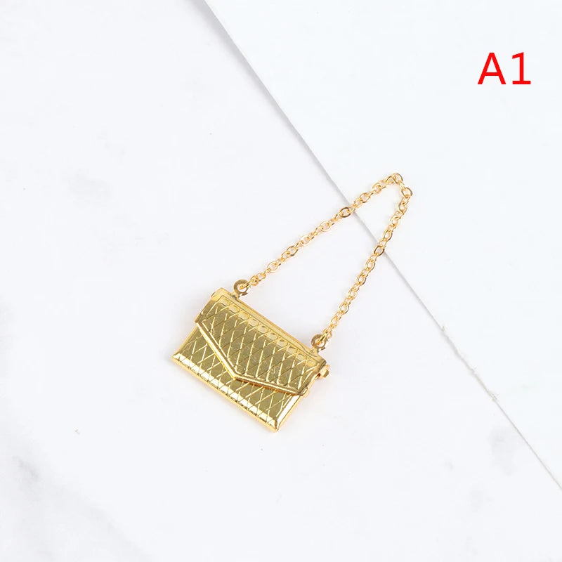▶1Pc Metal chain pack Doll Bag Miniature Shopping Handbag for Clothes Accessories Zpaxo A1