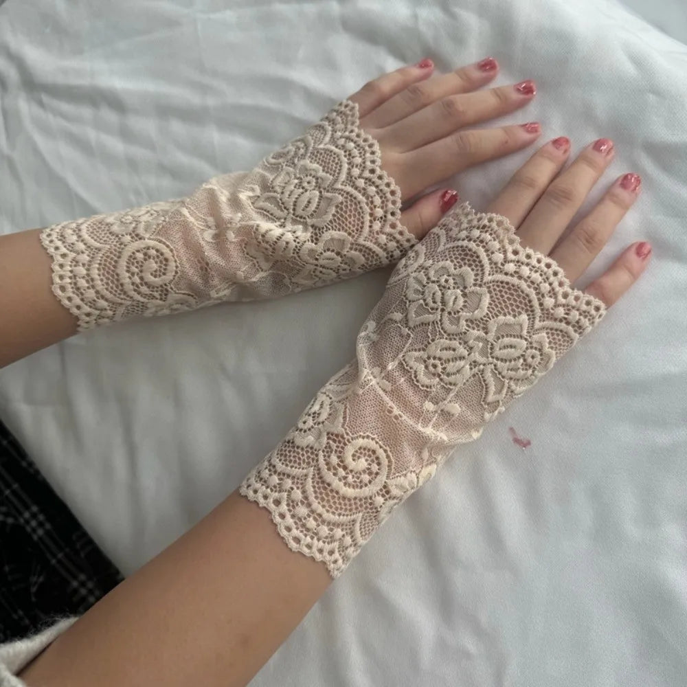 Embroidered Lace Detachable Fake Sleeves Hollow Out Mesh Lace Fake Sleeves Cuff Sun Protection Elastic Wrist Cuffs Cosplay Party Zpaxo Beige