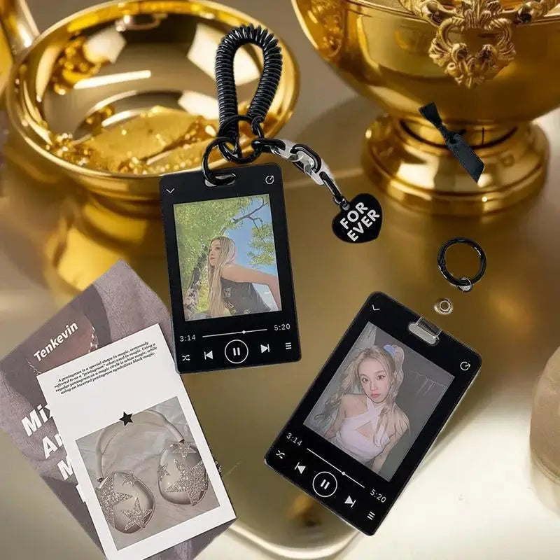 Revolutionary Audio Device Star Image Card Holder Student Badge Zpaxo