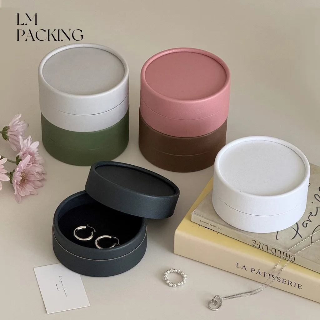 Round Minimalist Jewelry Box – Elegant Paper Gift Box