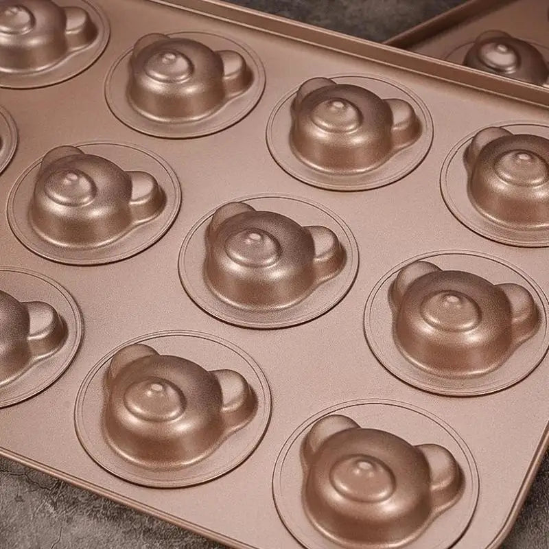 4 6 9 12 Even Bear Mold Baking Pan Non-stick DIY Cute Candy Cake Tool