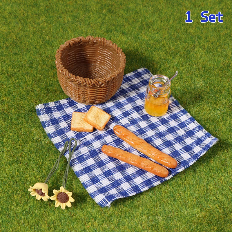 ▶1Set 1:12 Dollhouse Miniature Honey Bread Basket Fabric Picnic Basket Kitchen Model Decor Toy Doll House Accessories Zpaxo Blue