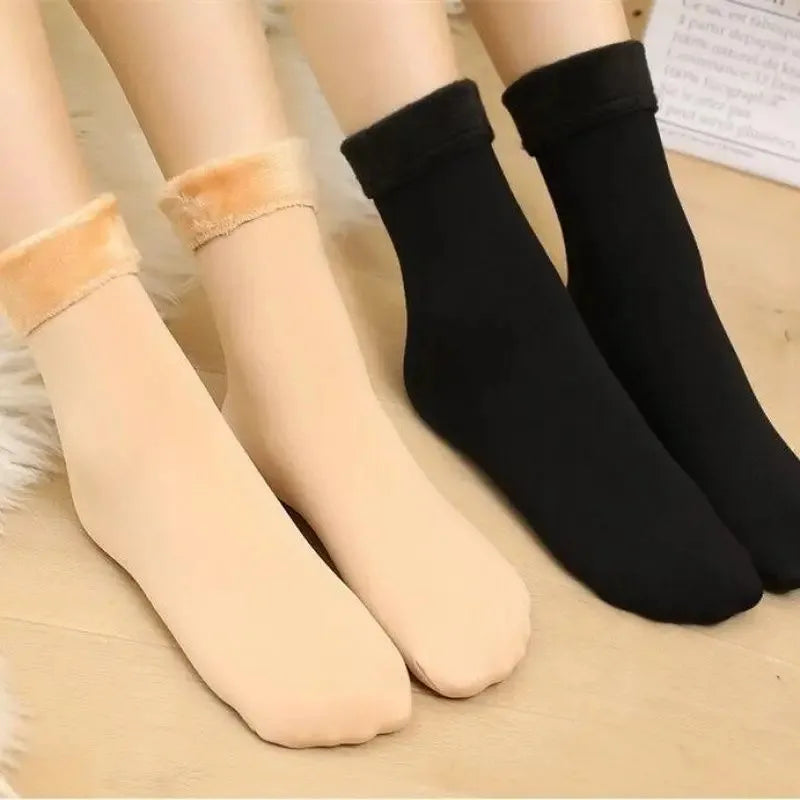 Women's Thermal Fleece-Lined Plush Socks – Thick Winter Mid-Tube