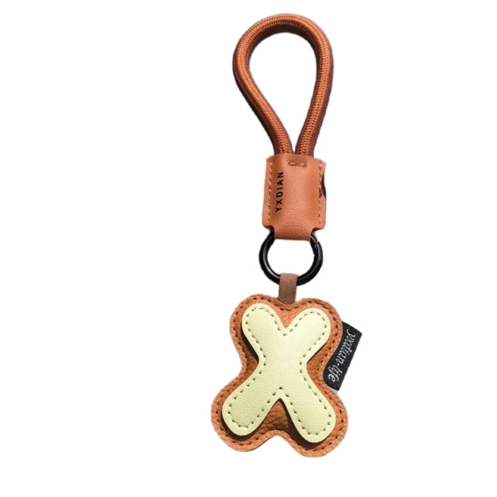 Sweet 26 Letter Keychain Bag Hanging Charms PU Leather Alphabet Key Holder Car Keyring Ornaments Lucky Letter Pendant Boy Zpaxo X S